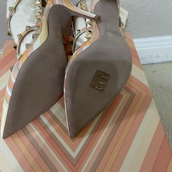 Valentino Garavani Rockstud Ankle Strap Pump - Picture 6 of 7